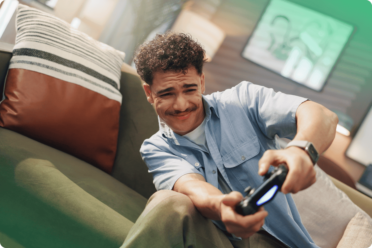 Game On, But Who's Watching? The Sneaky Side of Privacy in Online Gaming